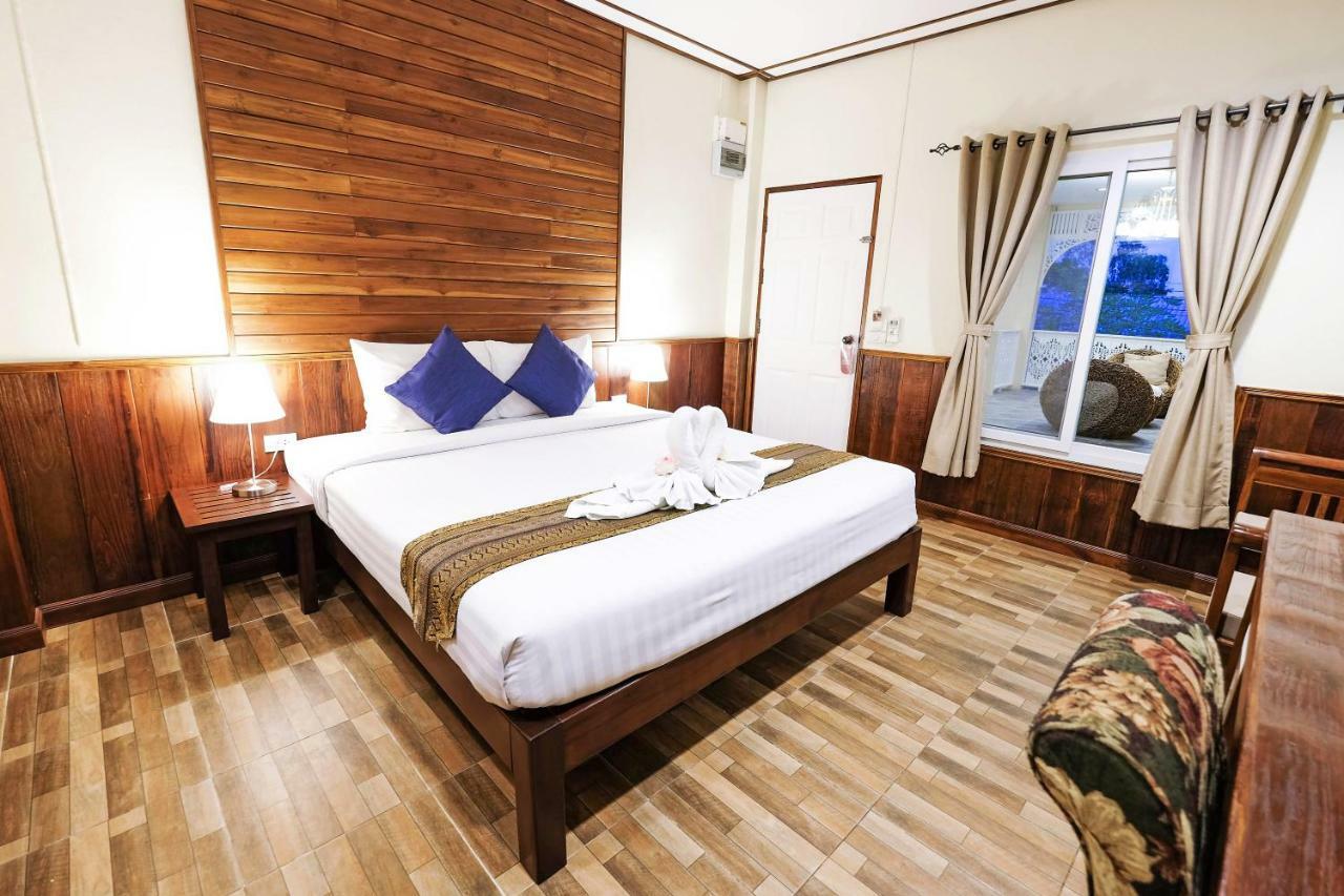 Vieng Tawan Sukhothai Hotel Esterno foto